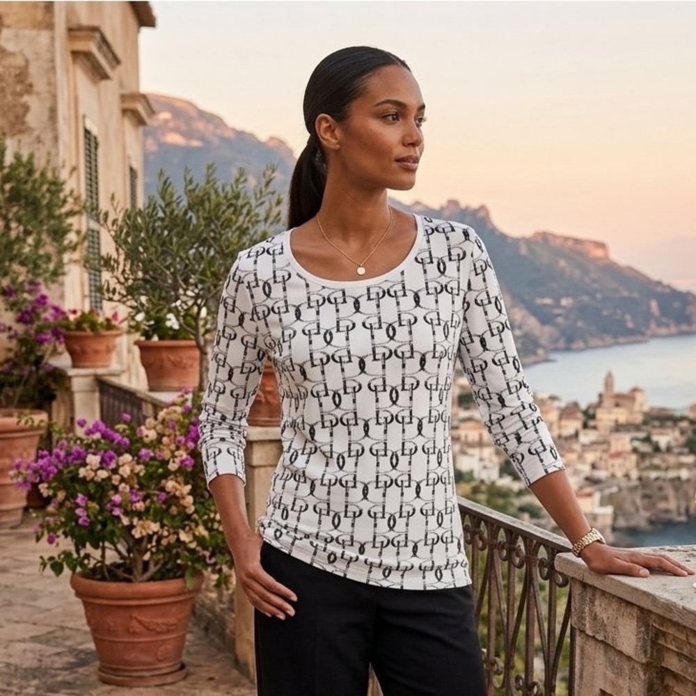 Bonjour Leading Womens Long Sleeve Chain Logo Print Scoop Neck Top White Black L